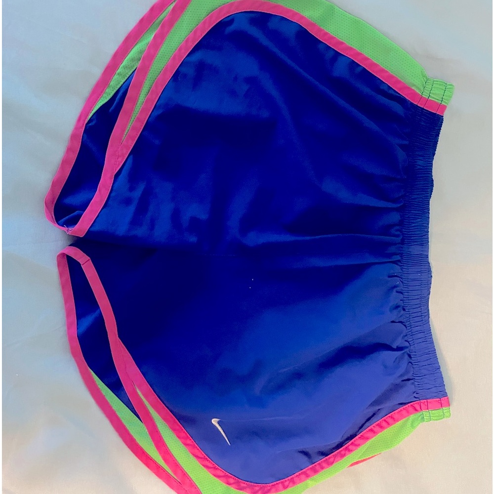 nike shorts